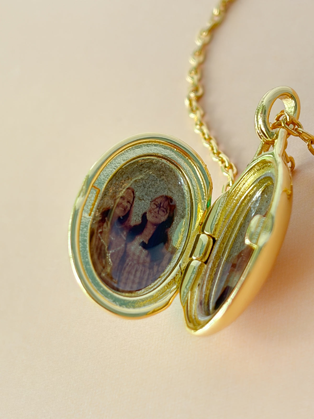 Mission Lockets